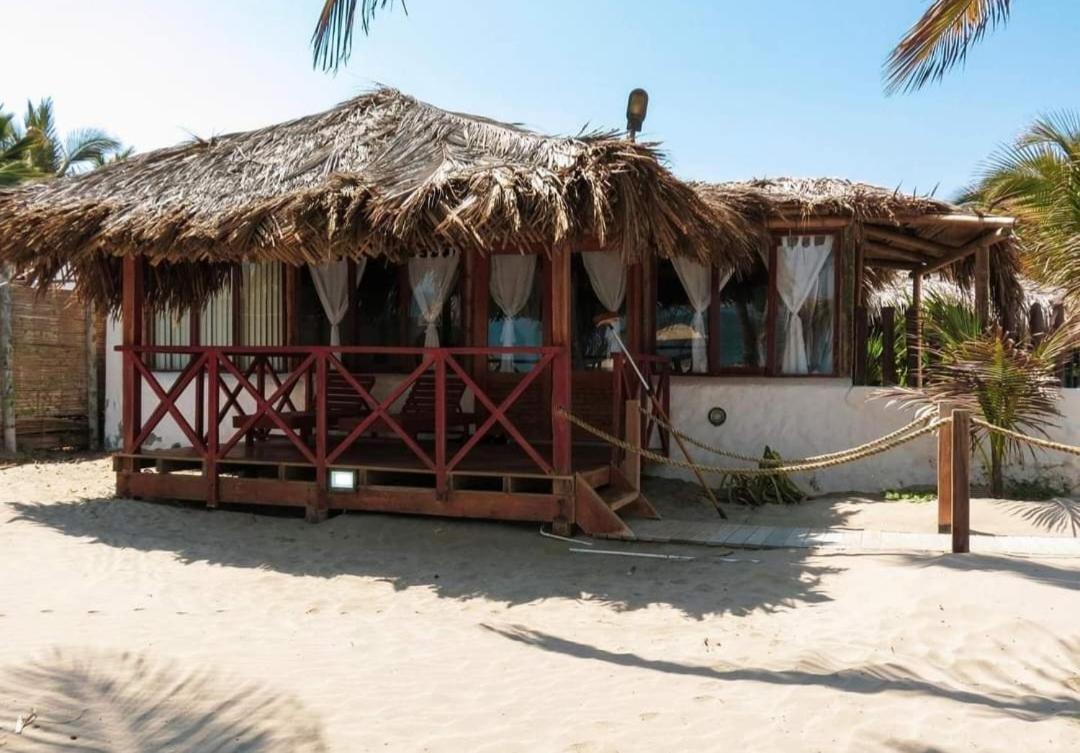 Bora Bora Lodge