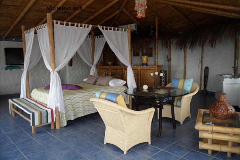 Bora Bora Lodge *