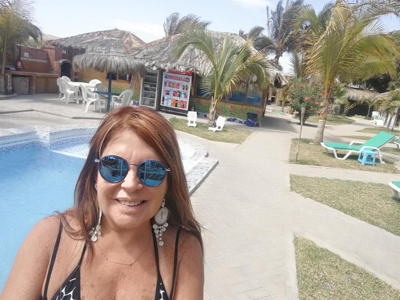 Bora Bora Lodge *