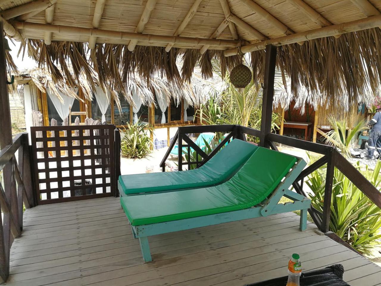 Bora Bora Lodge *